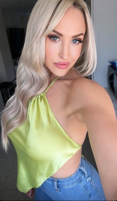 Emma Jones actrice xxx galeries