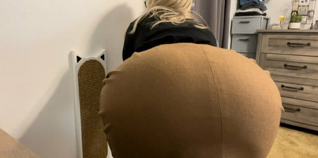 gros seins asiatiques onlyfans haut nu des photos