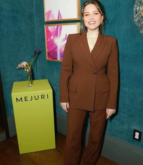 Sophia Bush meilleure star du porno archive