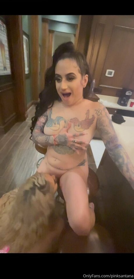 pinksantana étoile sexy image