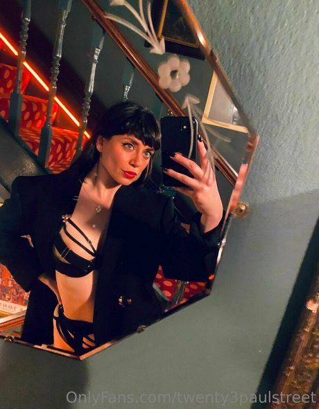 twenty3paulstreet modèle érotique photos