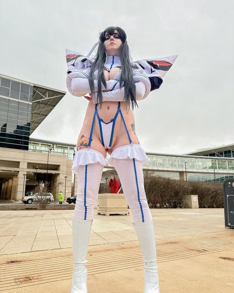 Lauren Dragneel modèle artistique des photos