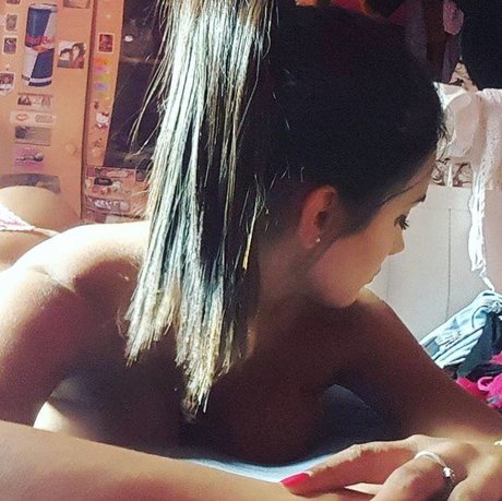 Antonella Victoria Corleto star du porno collection