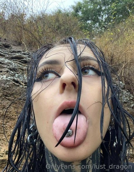 adolescente rousse onlyfans art érotique photos