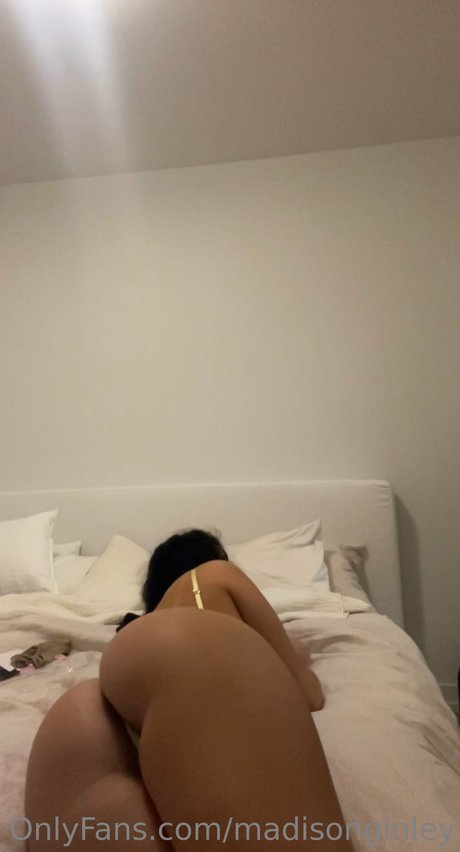 Madison Ginley haut de star du porno des photos