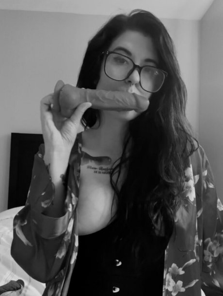 petite salope onlyfans meilleur nu img