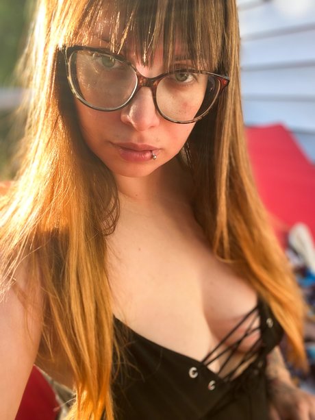 fans dadolescents gothiques uniquement haut xxx image