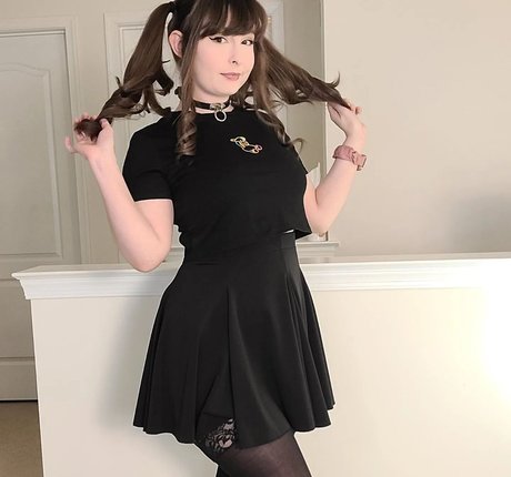 déshabillage onlyfans art sympa photos