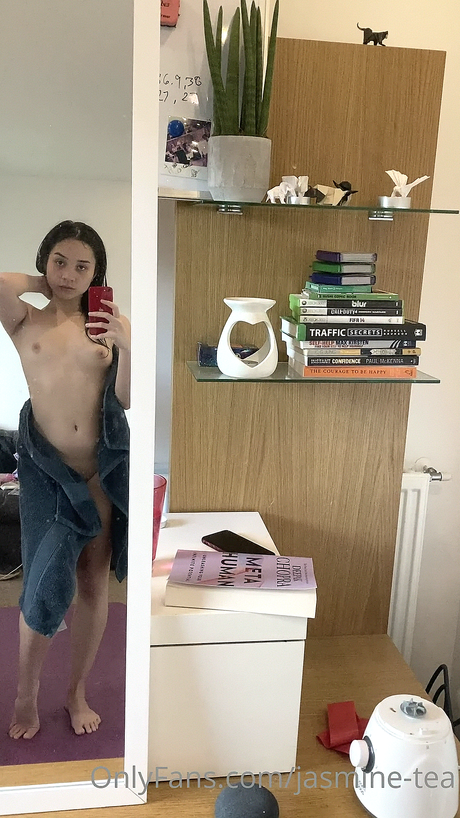 JasmineTea star du porno gratuit photos