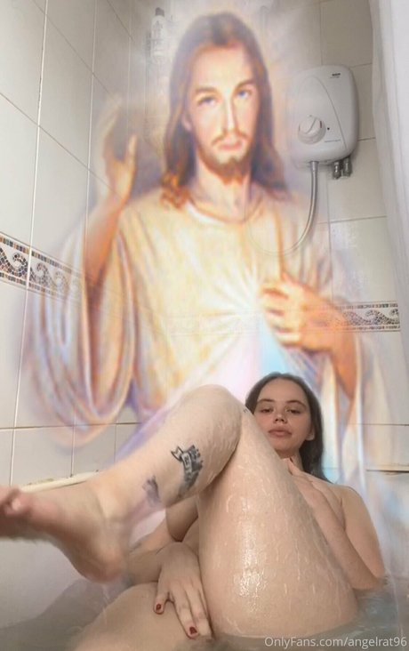 Angelrat96 actrice artistique des photos