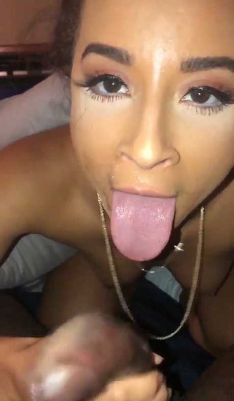 Teanna Trump actrice pornographique image