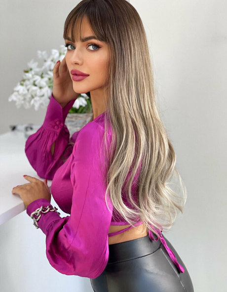 Ula x modèles nus galerie