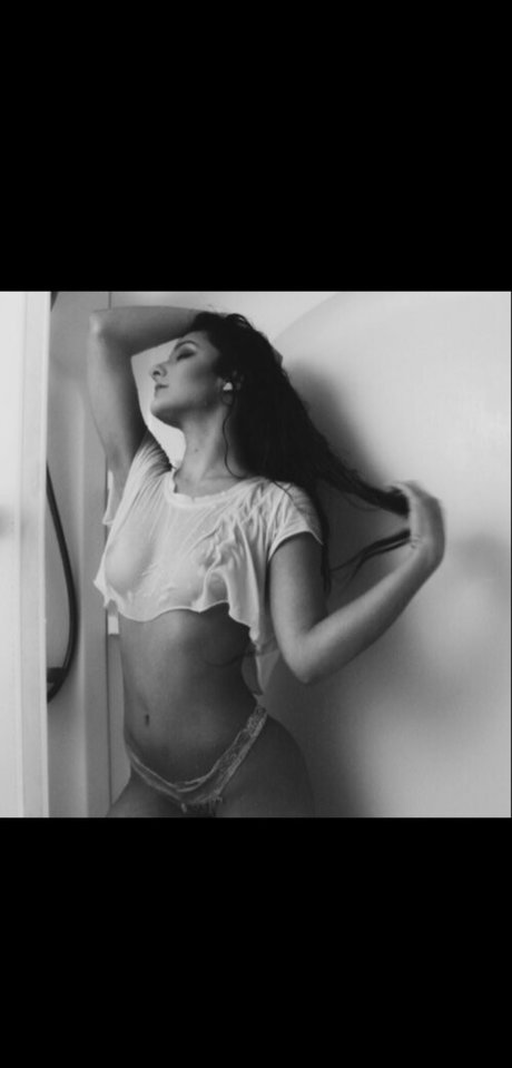 deannarapanotti jolie star du porno image