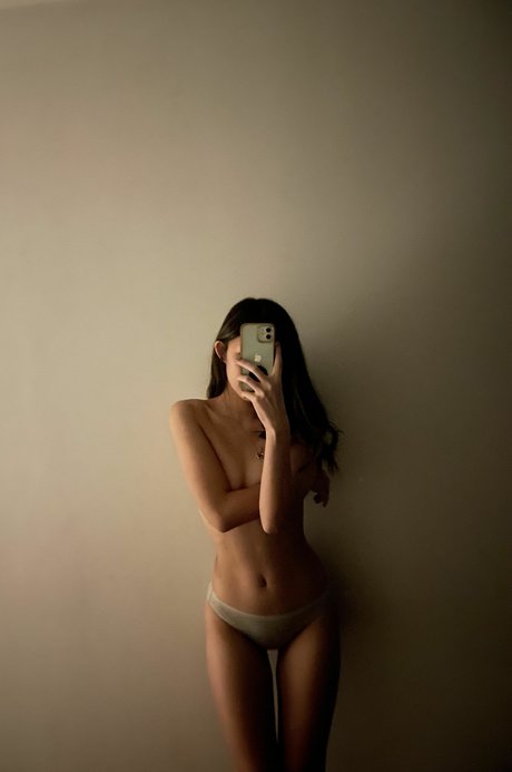 Lilsquirtz actrice xxx galeries