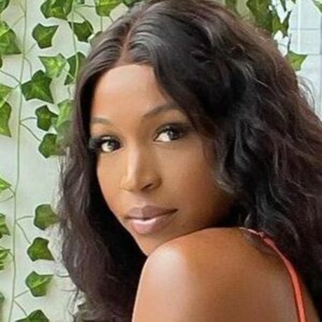 Morgan Dawson star du porno en haute qualité galerie