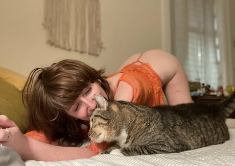 Dadeleine haut modèle des photos