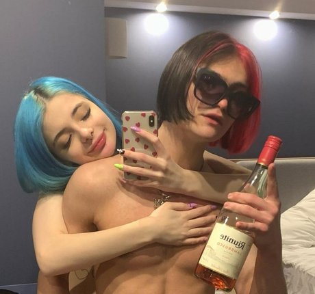 Nasteppa haut étoile archive