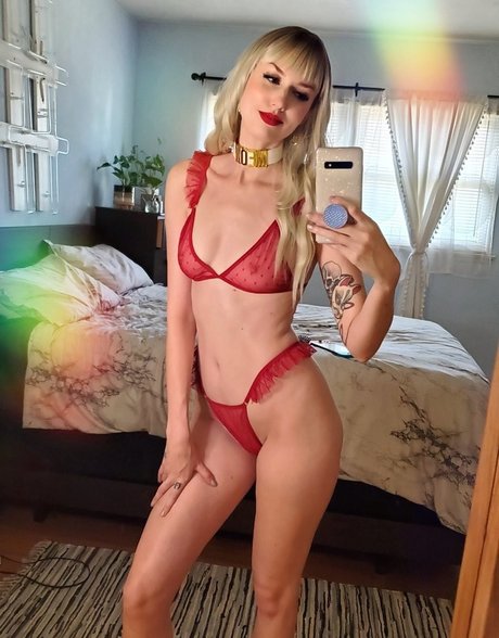 Manzi DeYoung star du porno chaud photo