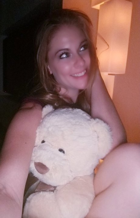 Las Vegas Hotwife mannequin images