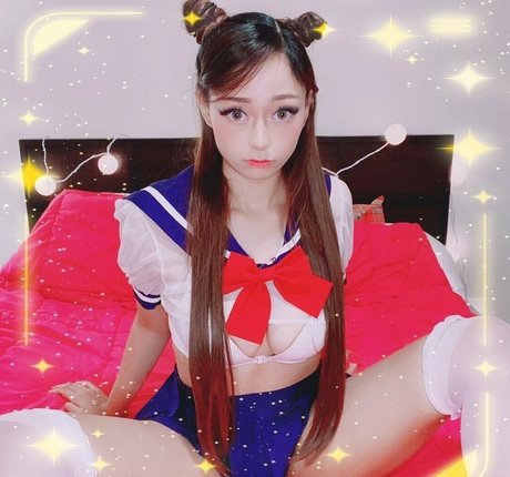 Ambiiyah actrice nue collection