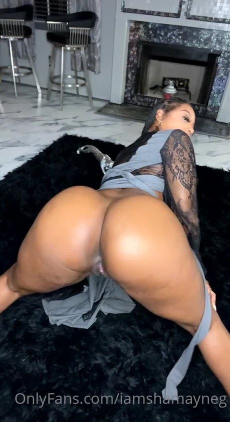 ShamayneG_ actrice de sexe photos