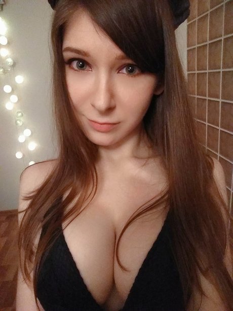 Ninel Bordel star du porno gratuite photo