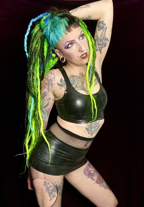 ventilateurs à brancher uniquement assez érotique photo