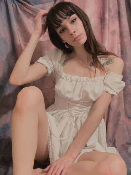 bel0vedbambi star du porno chaud des photos