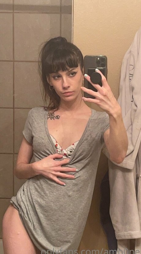 bel0vedbambi étoile gratuite img