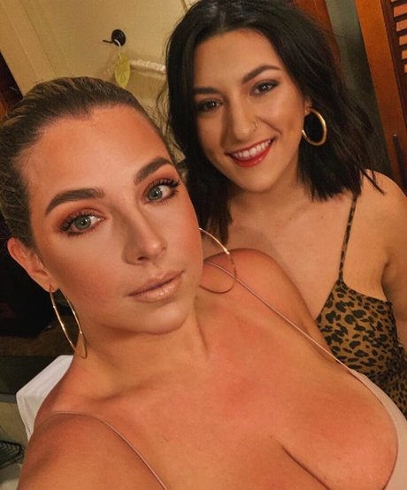 branlette joi onlyfans pornographique nu photo