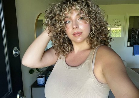 Alex Gervasi modèle hd galerie