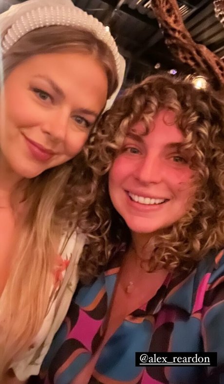 filles de larmée uniquementfans pornographique sympa image