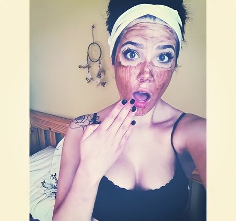 Halsey jolie star du porno des photos