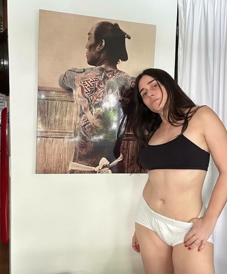 Alessandra Negrini modèle artistique images