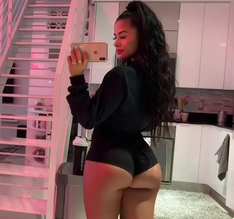 Katya Elise Henry Fotoaufnahmen