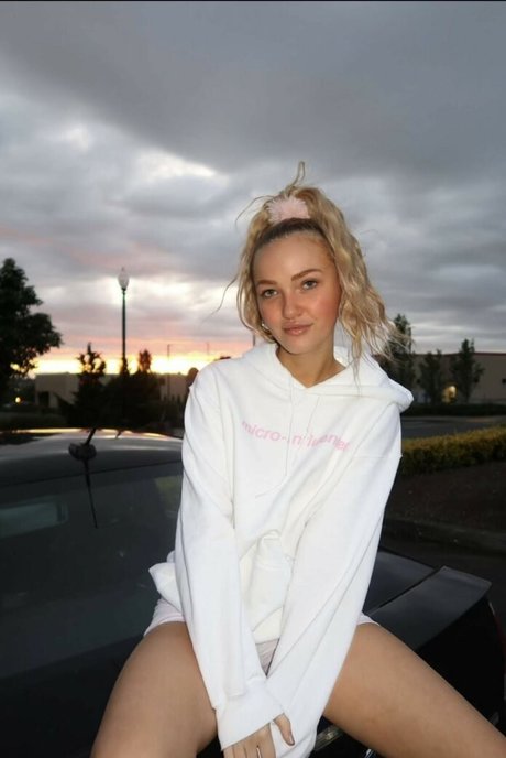 twinks onlyfans chaud de haute qualité img