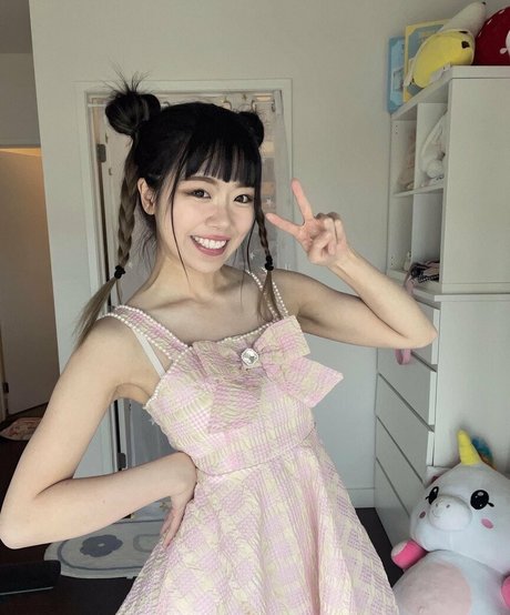 sexting onlyfans beau pornographique img