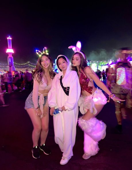 professeur nu onlyfans érotique sympa photos