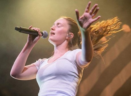 Sigrid actrice porno photo