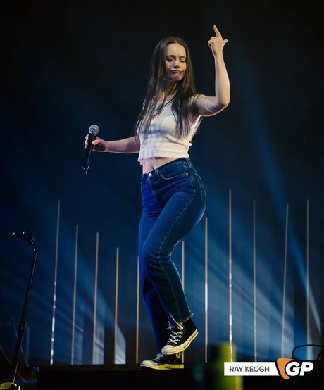 Sigrid art modèle des photos