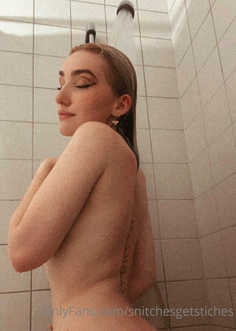 snitchesgetstiches star du porno nue img