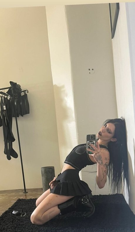 blonde transexuelle onlyfans nus érotiques image