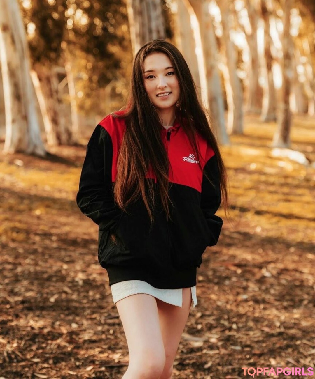 Tinakitten modèle magnifique images