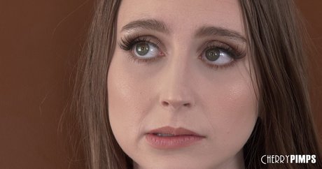 Laney Grey star du porno adulte images