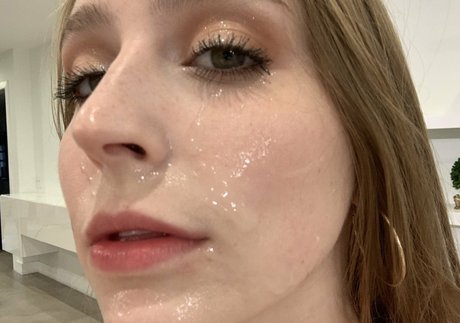 Laney Grey actrice adulte galeries