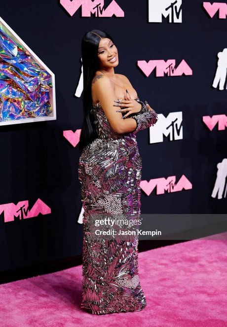 Cardi B sexe star archive