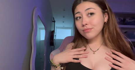 Angelic Lofi ASMR nus de stars du porno image