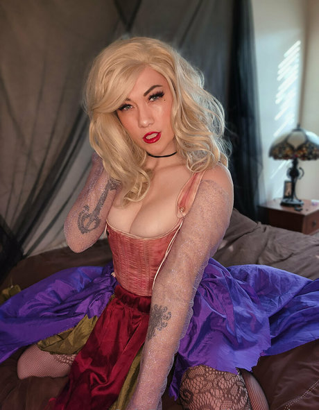 fans de grosses femmes aux gros seins uniquement haut érotique galeries