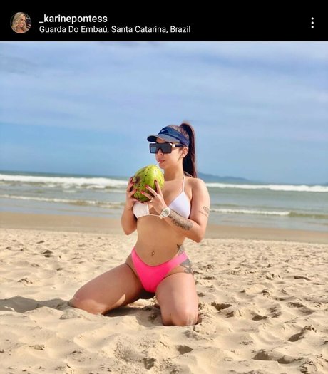 Karine Pontes modèle porno images