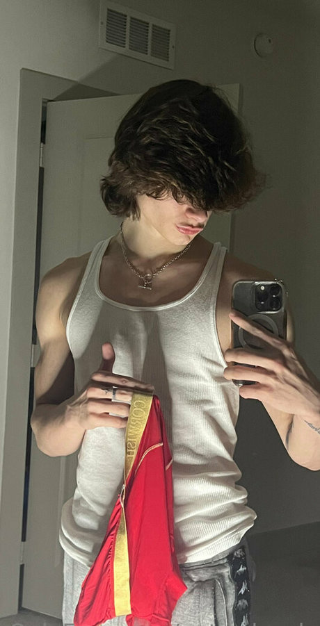 nate shreds modèle nu archive